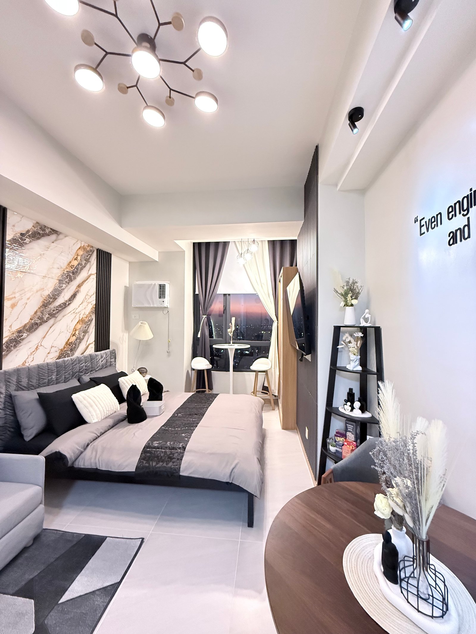 Condo in Tandang Sora Quezon City Staycation Homestay