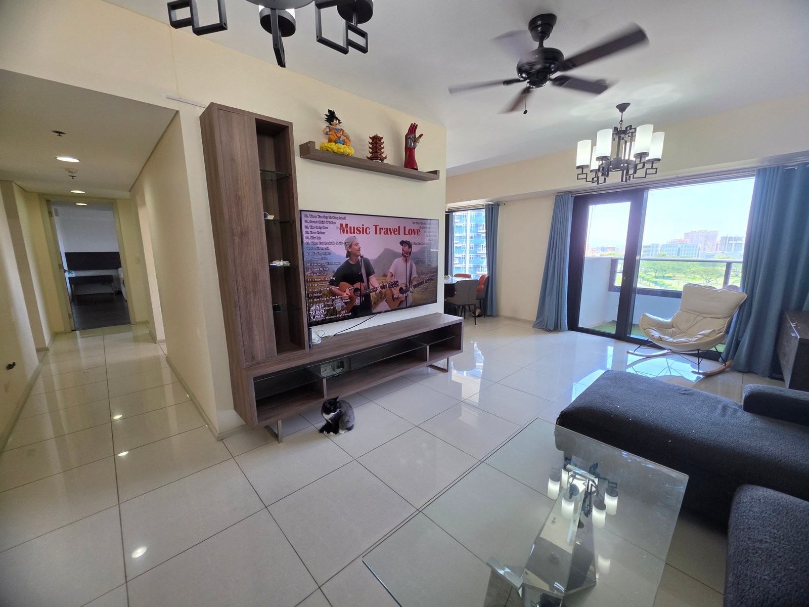 ARYA 2BR condo with parking