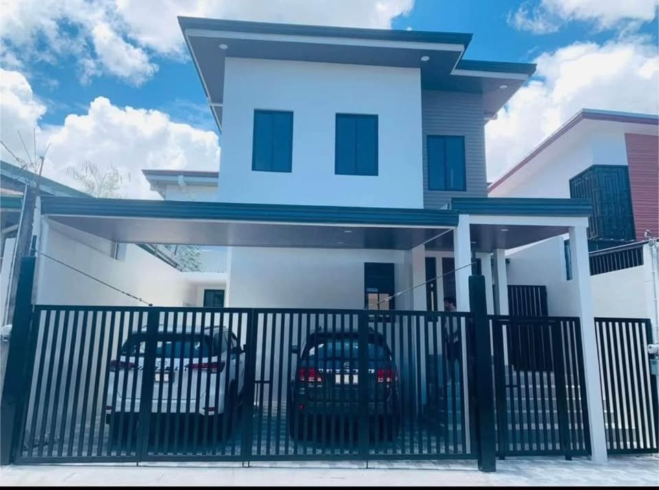 5 Bedroom Brand New House and Lot St. Charbel South Executive Homes, Dasmarinas, Cavite for Sale Property ID: RT014