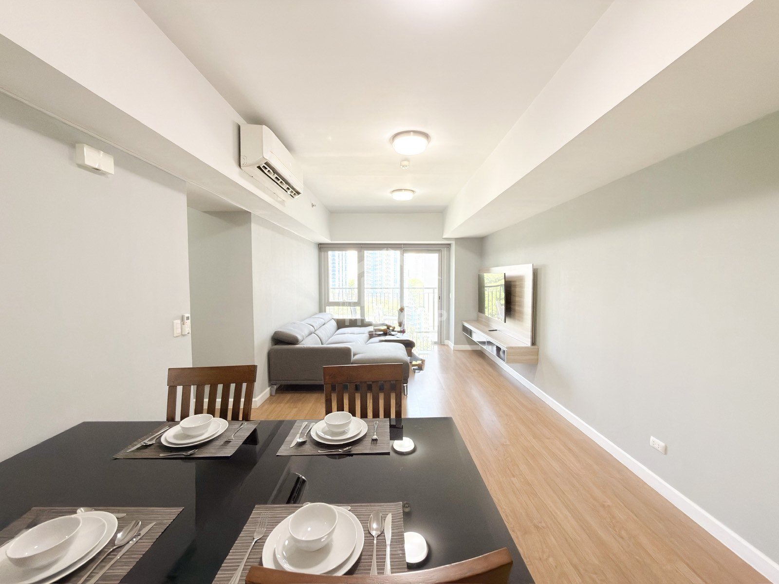 2 Bedroom for Rent in Two Maridien BGC Taguig. Property ID: FM026