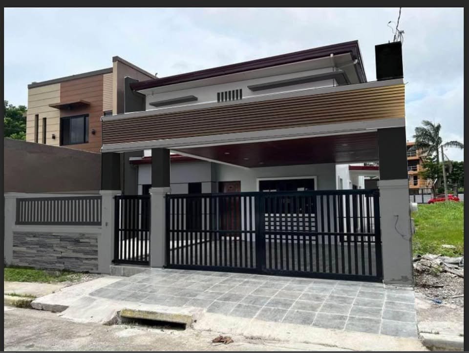5 Bedroom Brand New House and Lot St. Charbel South Executive Homes, Dasmarinas, Cavite for Sale Property ID: RT015