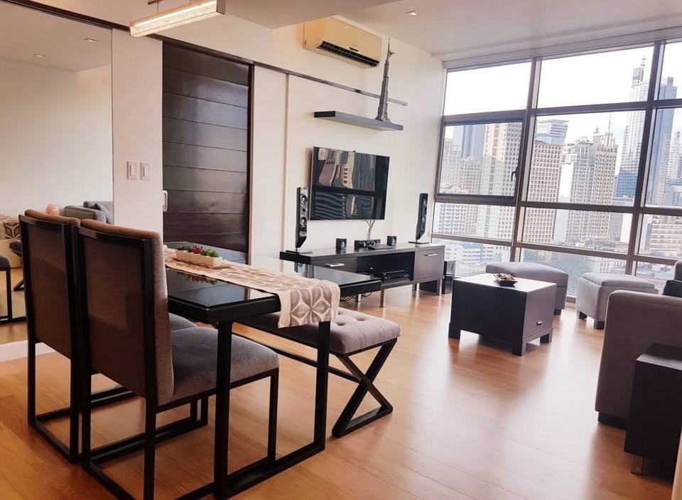 Special 1 Bedroom in The Residences at Greenbelt San Lorenzo Towe Makati City Condo for Rent