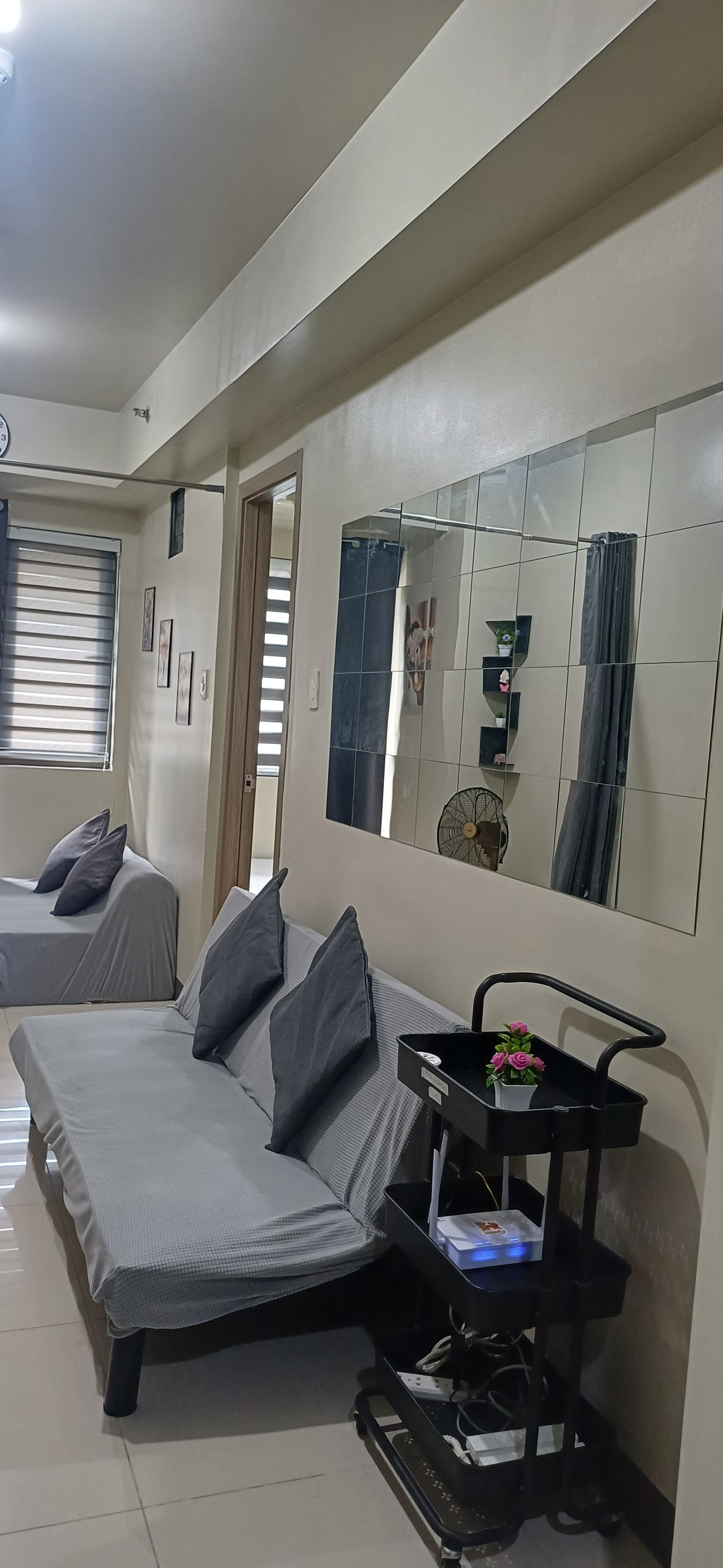 1BR S Residences-MOA, WiFi-Netflix, 4Beds-4pax
