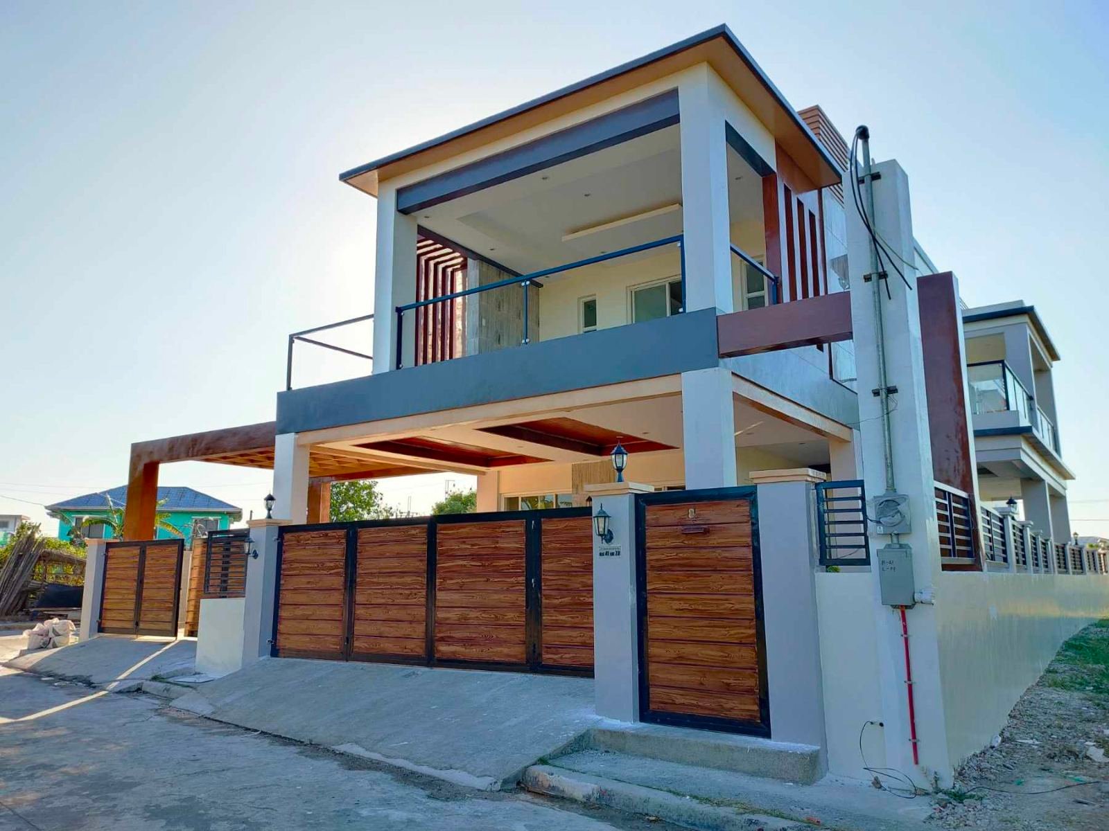House and Lot For Sale in St. Charbel South Executive Village at Dasmariñas City Cavite, Property ID: JP045