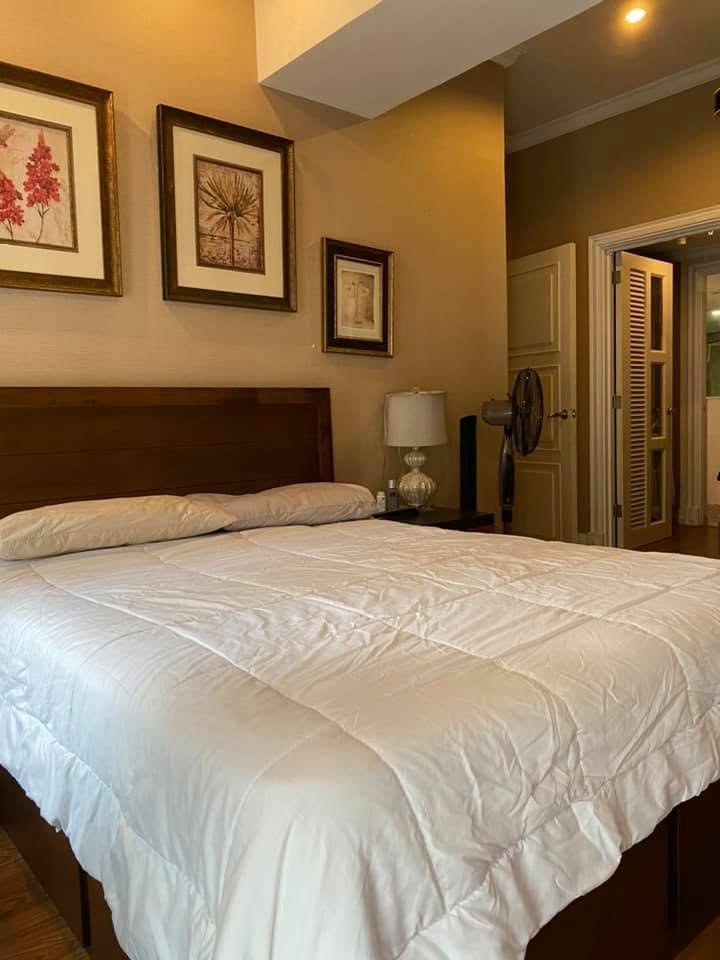 3 Bedroom For Rent in The Salcedo Park at Salcedo Village Makati City, Property ID: JP040
