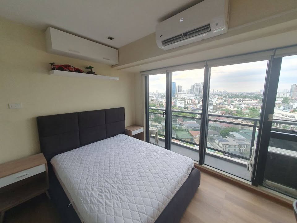 1 Bedroom For Sale in The Knightsbridge Residences at Poblacion Makati City, Property ID: JP038