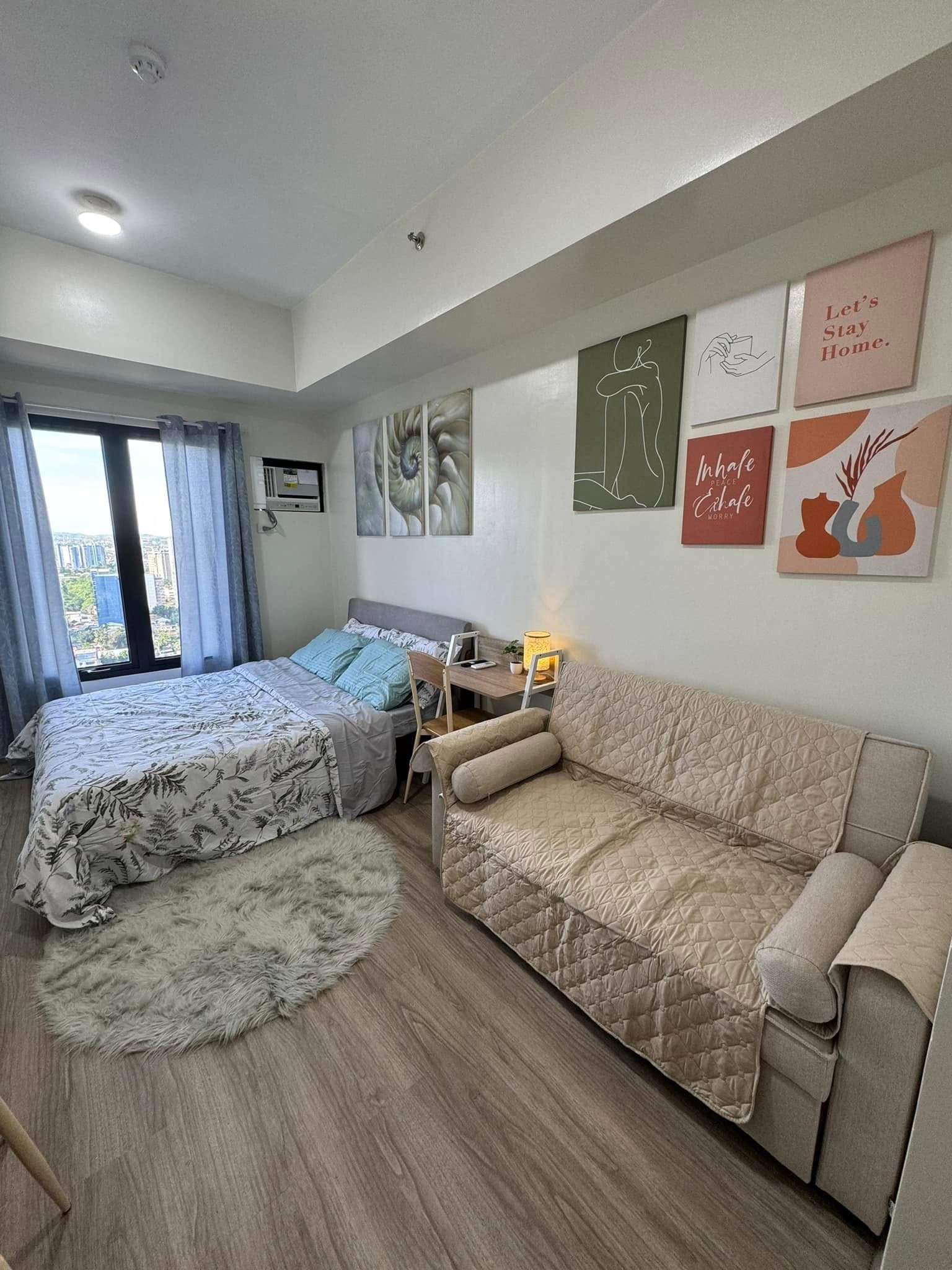 Studio Type Condo near IT Park & Waterfront Hotel | The Median